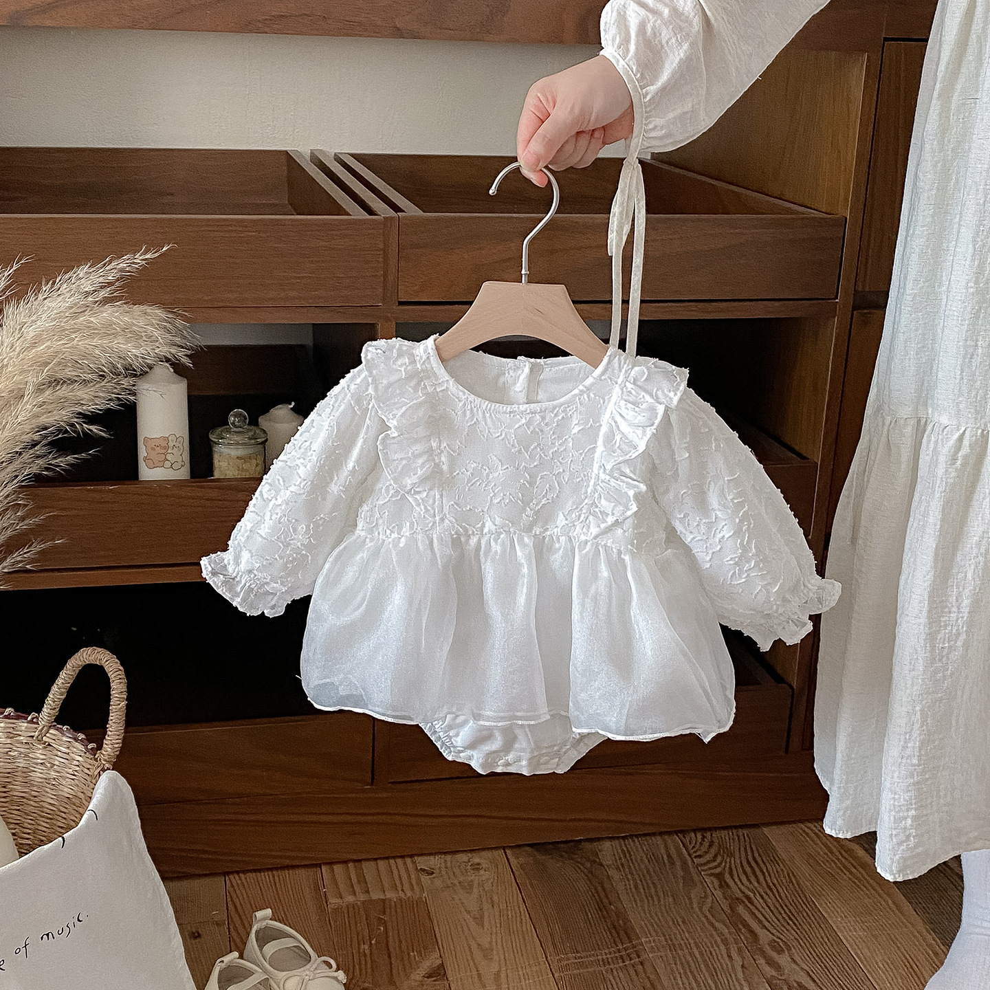 純白提花包屁裙(66-90)