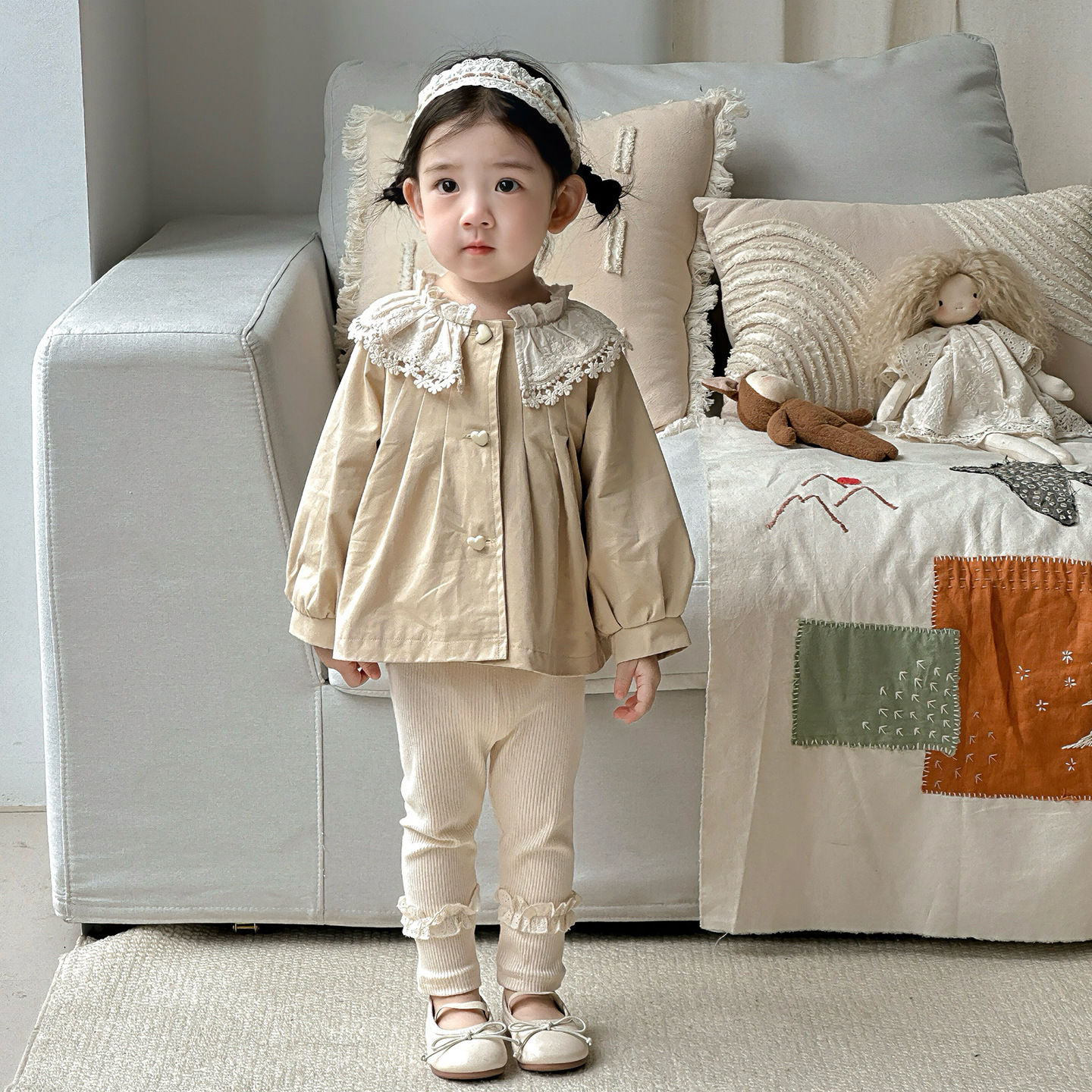 蕾絲領傘擺風衣+蕾絲圈圈內搭褲兩件套(73-100)