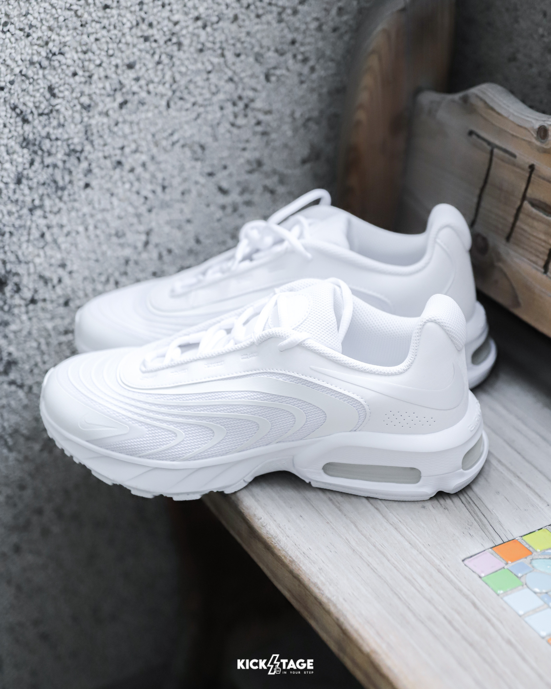 男鞋 NIKE AIR MAX FIRE 白色 倒鉤 倒勾 網眼 皮革 氣墊 緩震 休閒 慢跑鞋【IO4510-100】