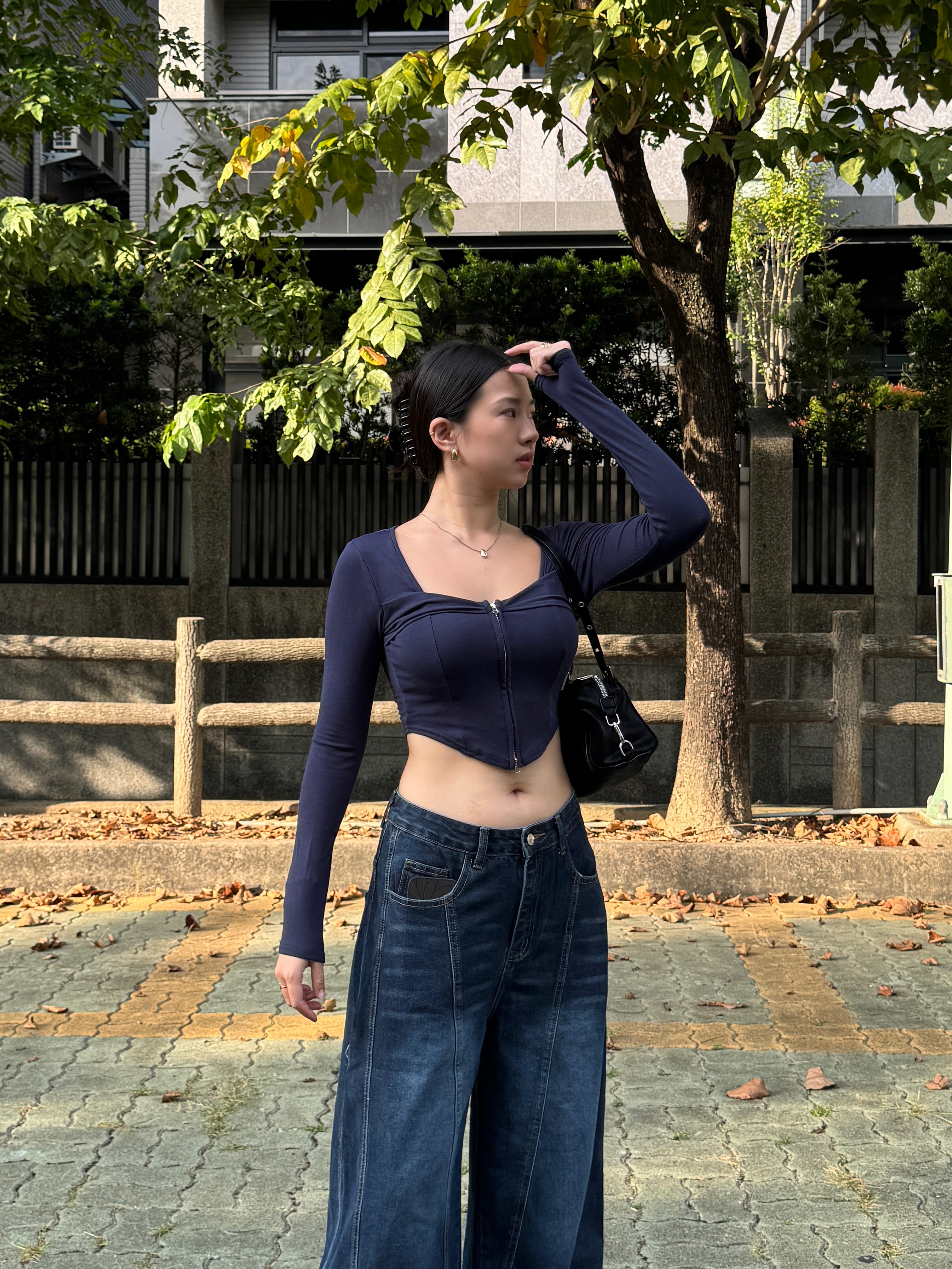 All eyes on me⭐馬甲雙拉鍊長袖BraTop(3色)