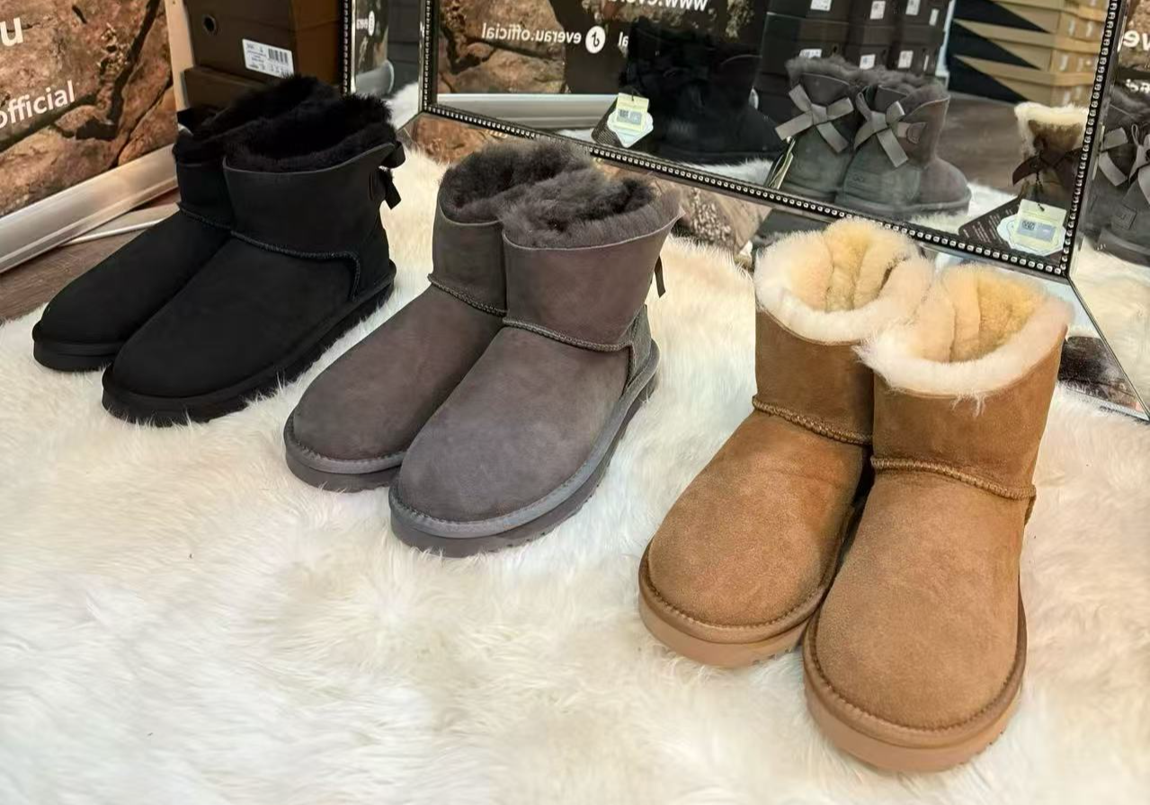 UGG 經典絲帶蝴蝶結短靴 (Ozwear)