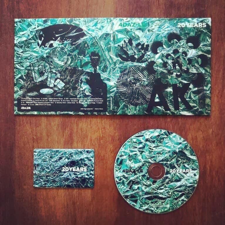 V.A.《20 YEARS OF 4DAZ-LE 》（CD + USB）