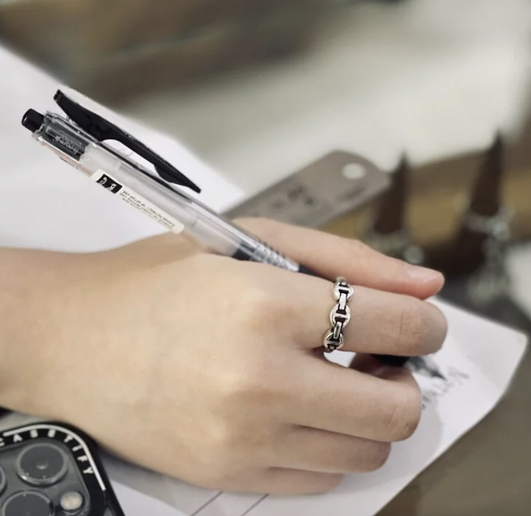 HB104 Makers Dame 戒指