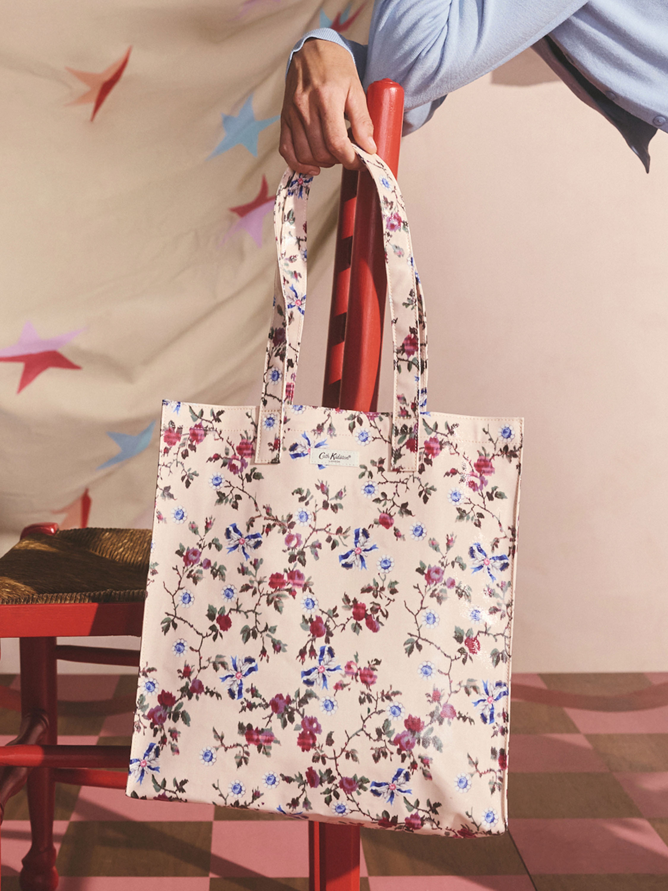 Acorn Sprig 防潑水直式印花書袋