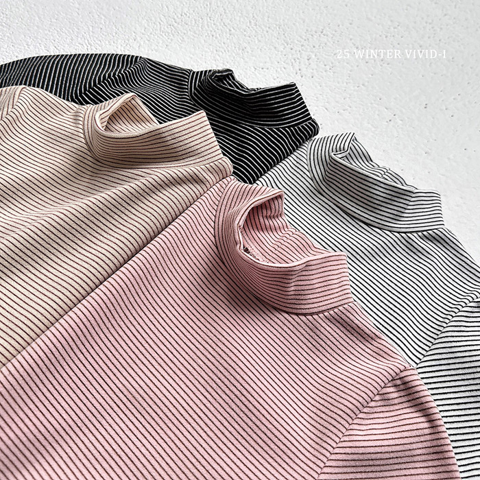 Vivid-I Stripe Turtleneck Tee