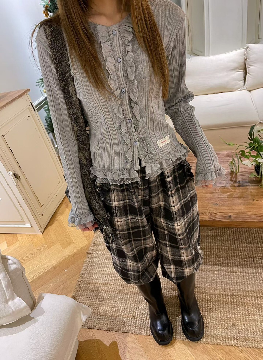 蕾絲直壓紋長袖上衣