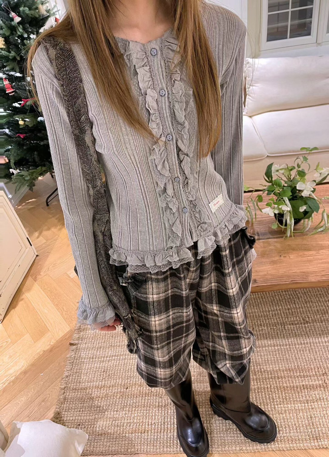 蕾絲直壓紋長袖上衣