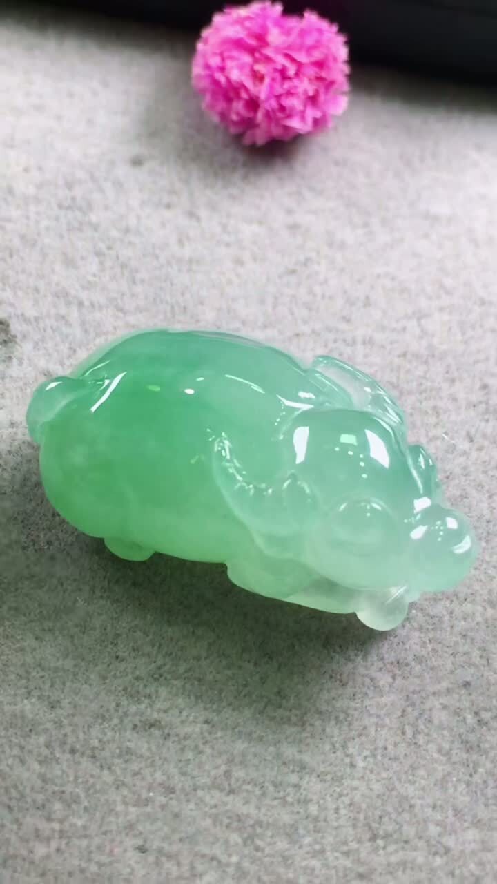 翡翠牛氣衝天,天然翡翠A玉, 緬甸玉, Jade, Jadeite