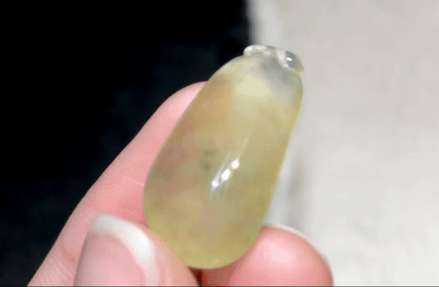 1024212 翡翠黃翡福瓜