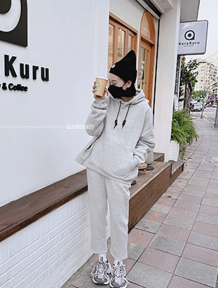 ᴴᴼᵀ ▸▸店長推薦◃◃ 秋冬新款/後釦大口袋連帽套裝 MANIFEST正韓🇰🇷