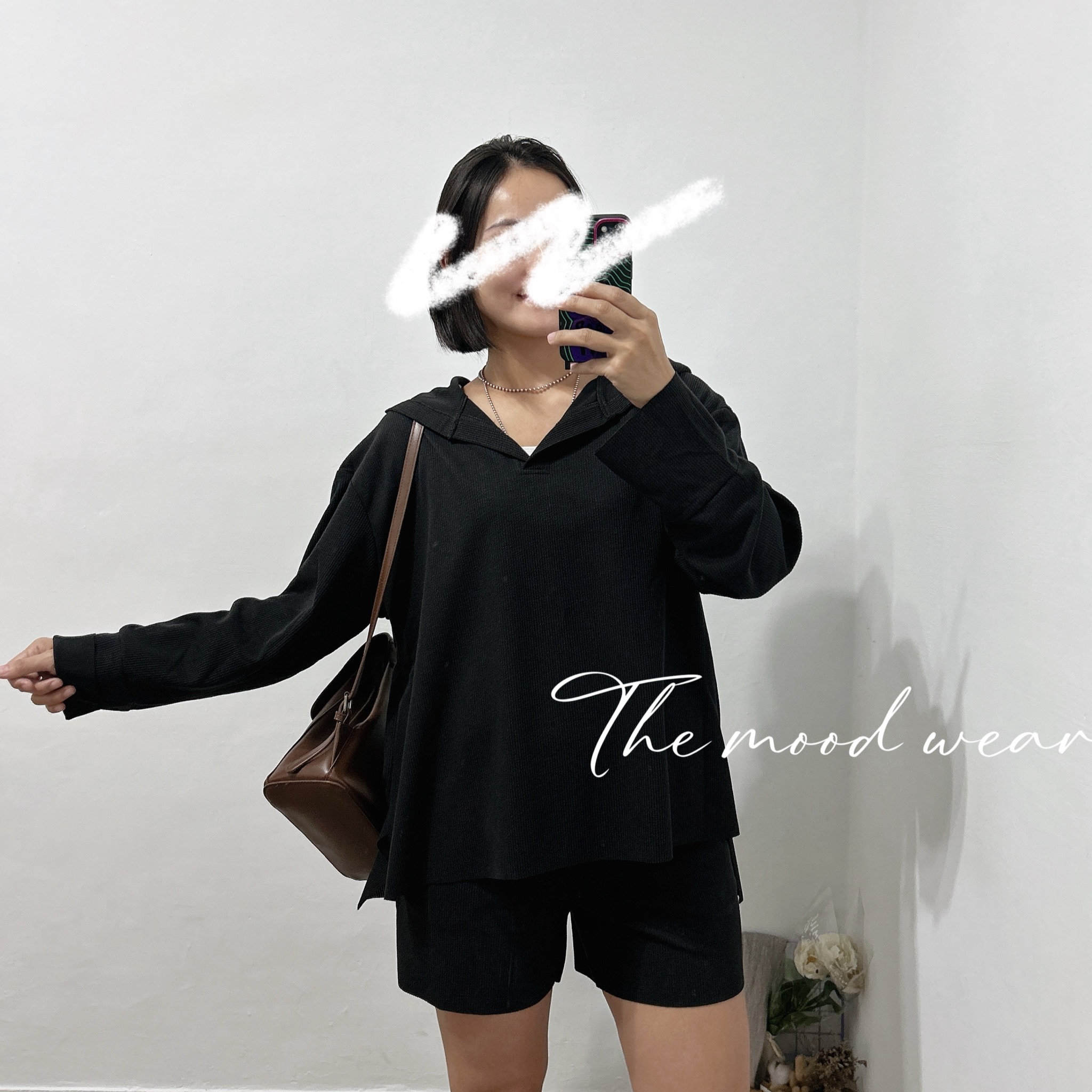 套裝 修身直坑條連帽上衣 短褲 口袋短褲( 深灰/黑色)