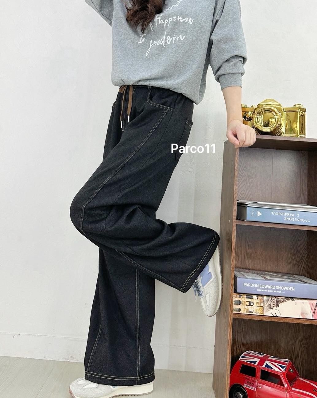 【完美修飾的愛心小標直筒寬褲】(現貨)