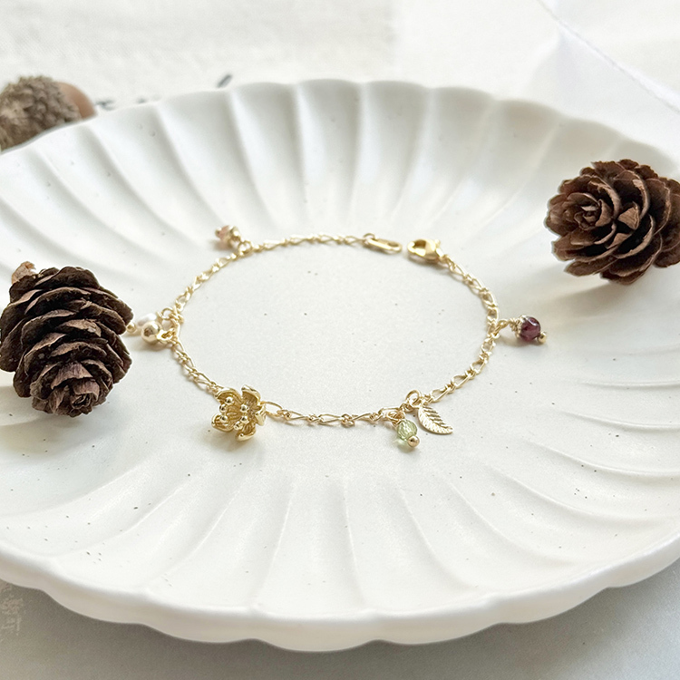生日花 • 肆月肆 • 花貝母 – 多寶石 – 手鍊
