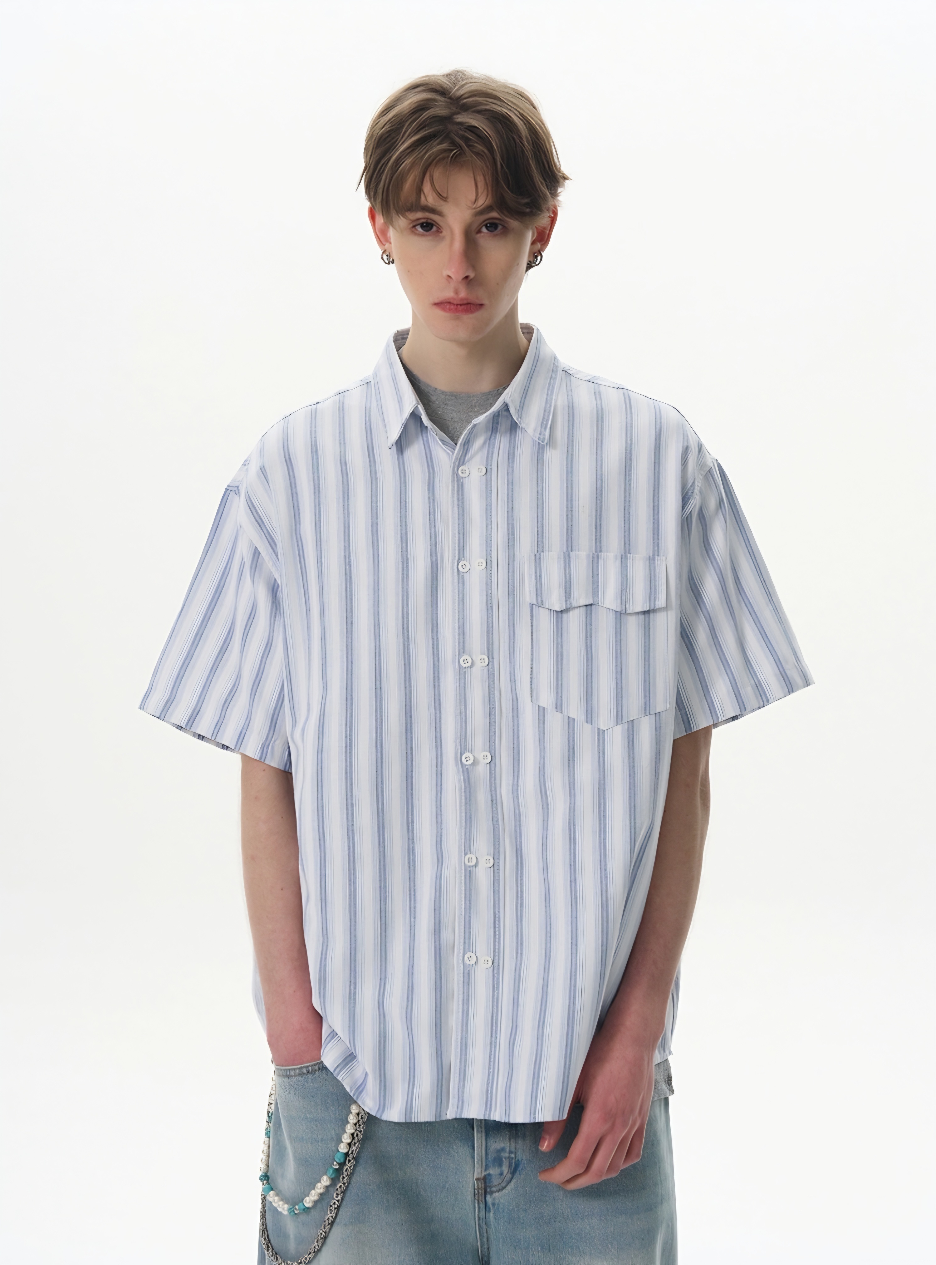 061. Vertical Stripe Short-Sleeve Button-Down Shirt with chest pocket