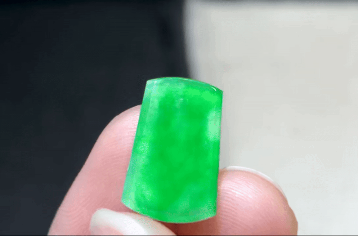 1024245 翡翠無事牌