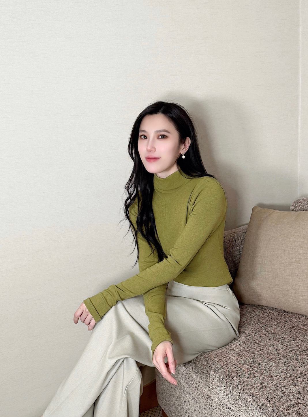 天絲+羊毛舒適高領上衣