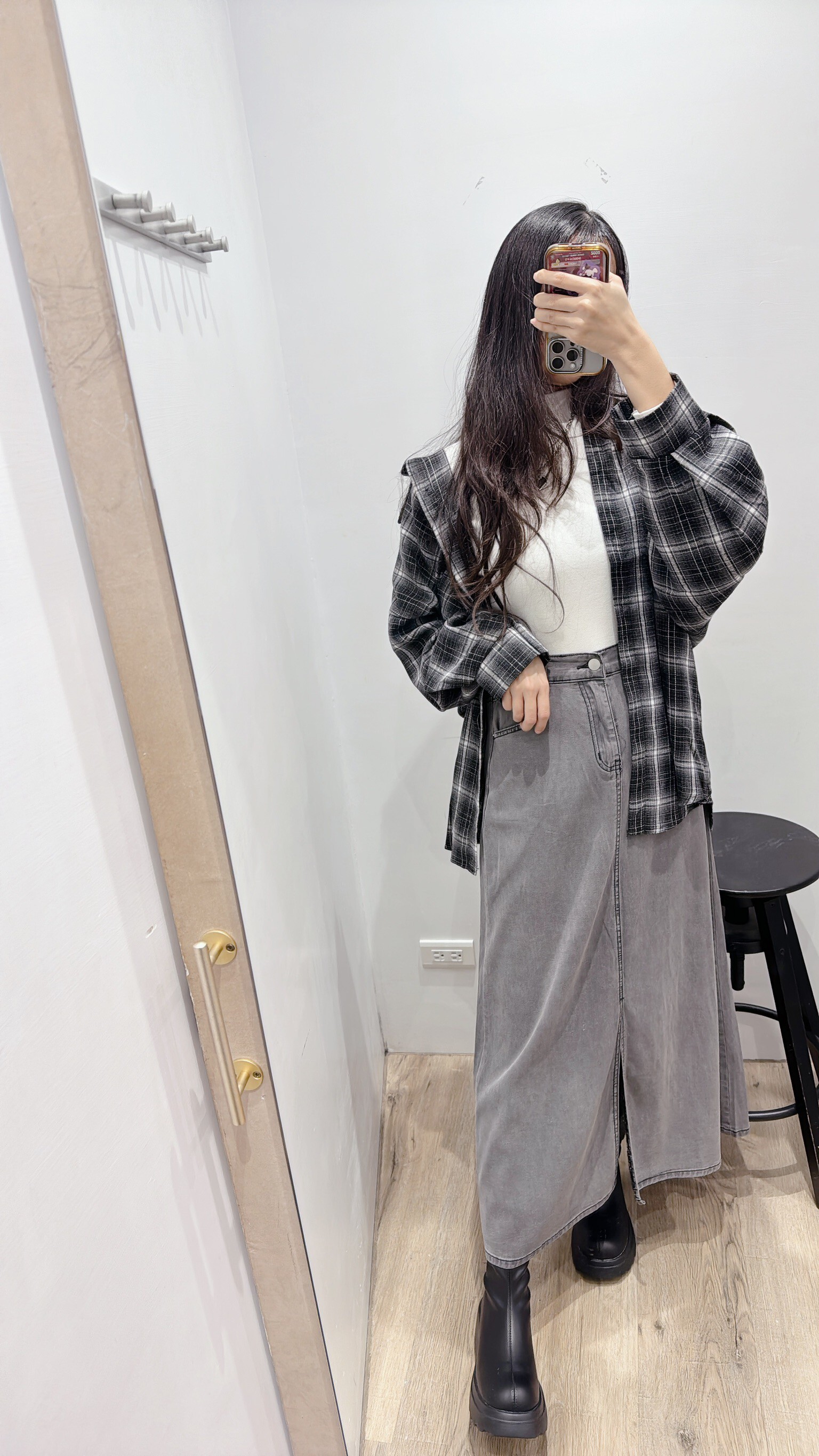 格紋單口袋襯衫