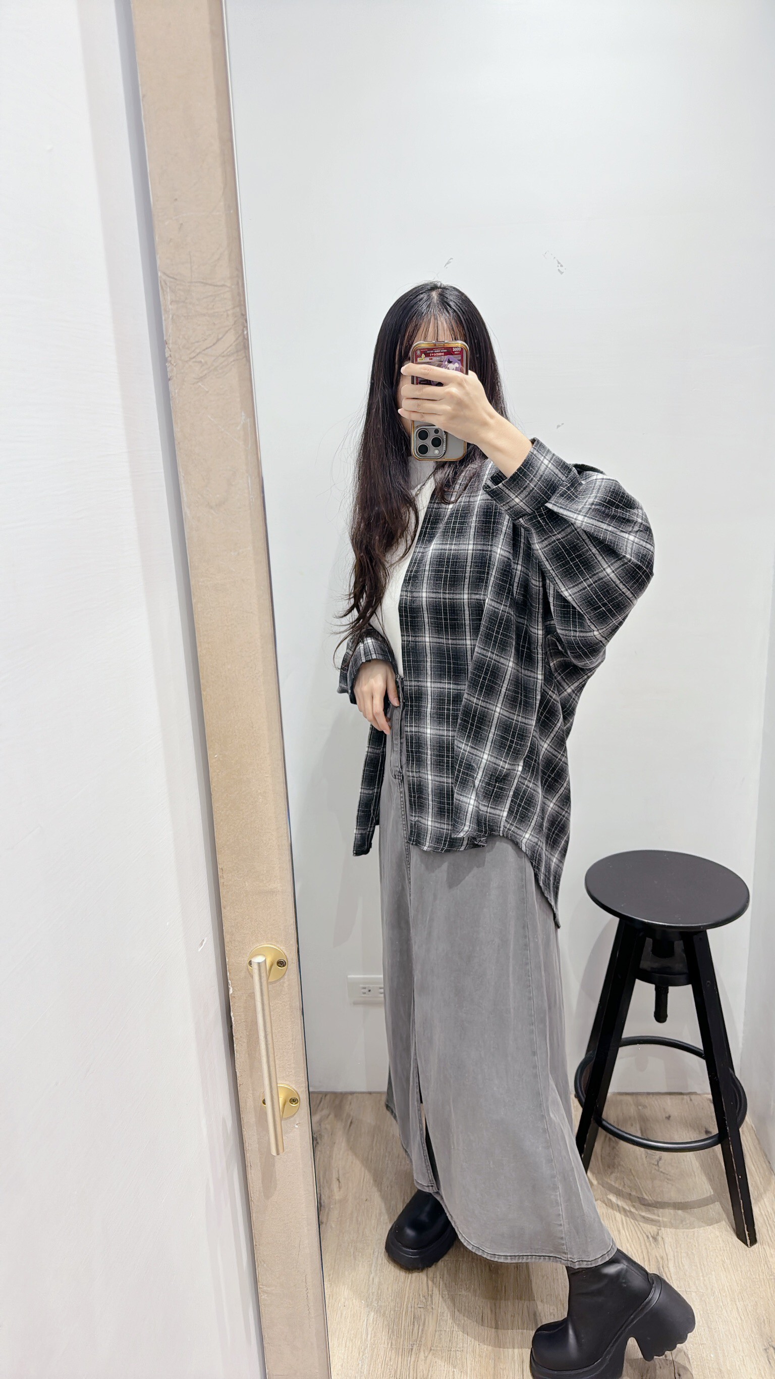 格紋單口袋襯衫