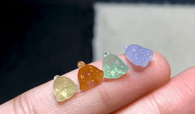 1024248 翡翠蓮蓬一手