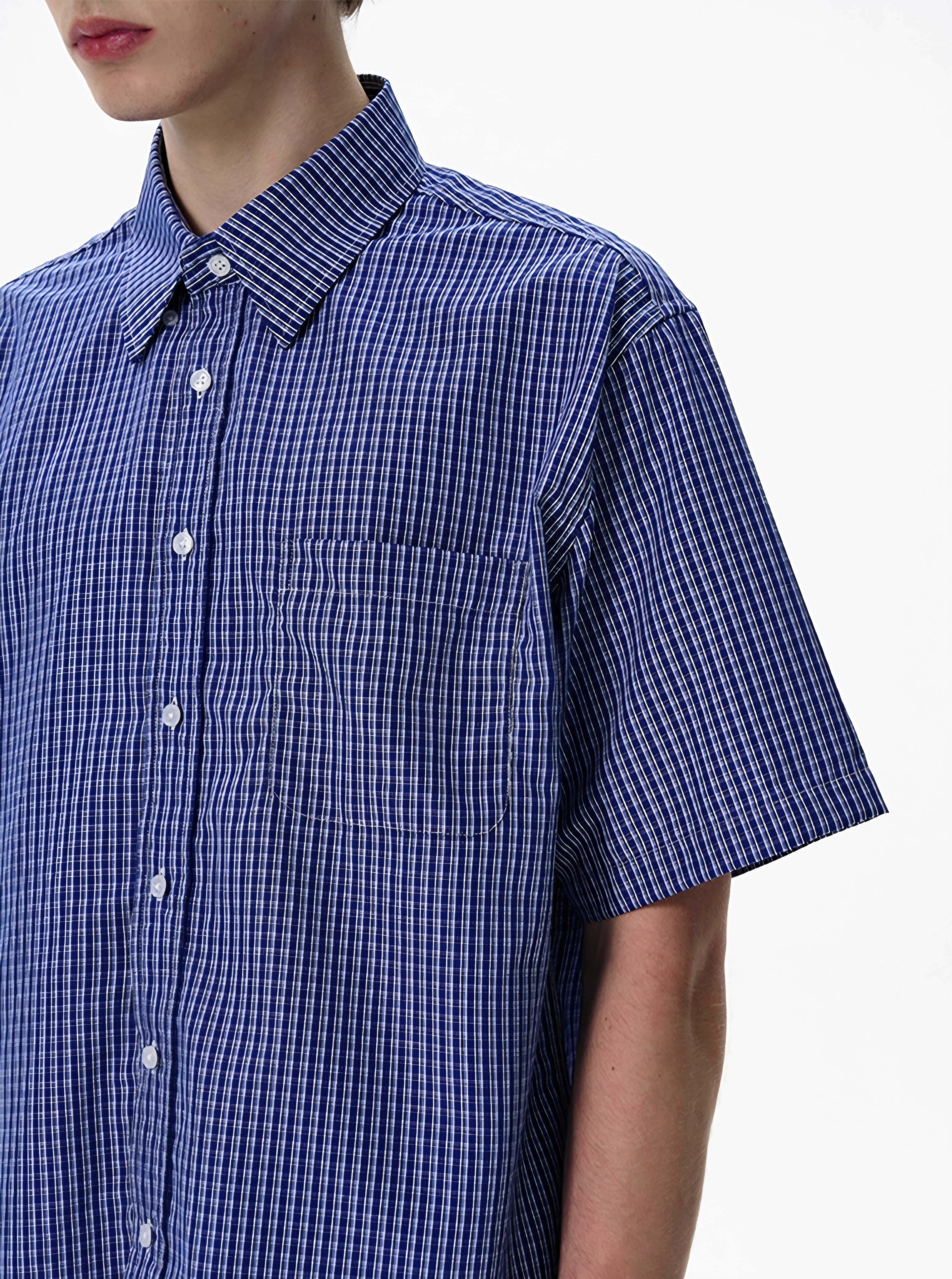 063. Blue Short-Sleeve Button-Down Shirt