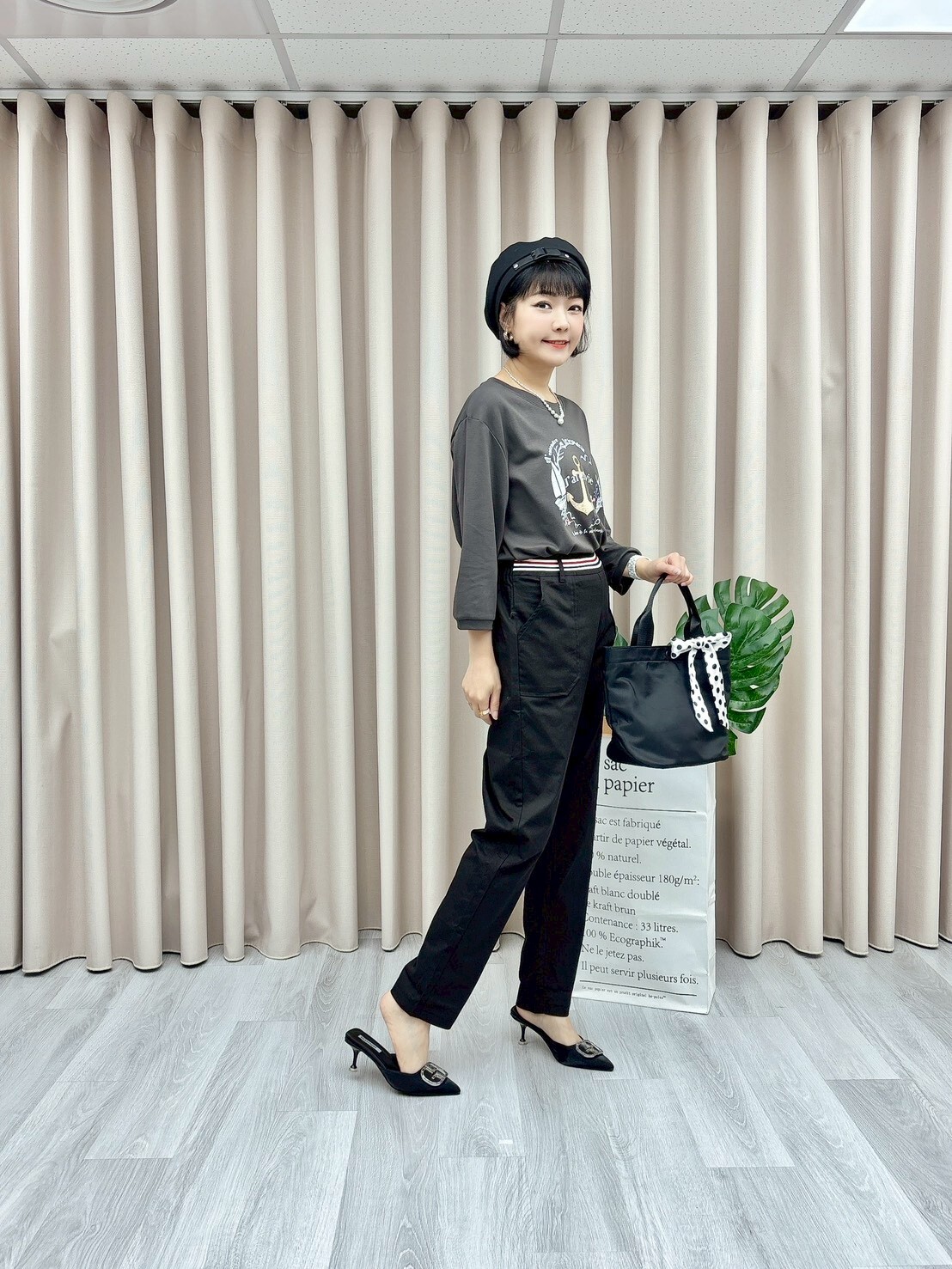 燙金船錨上衣