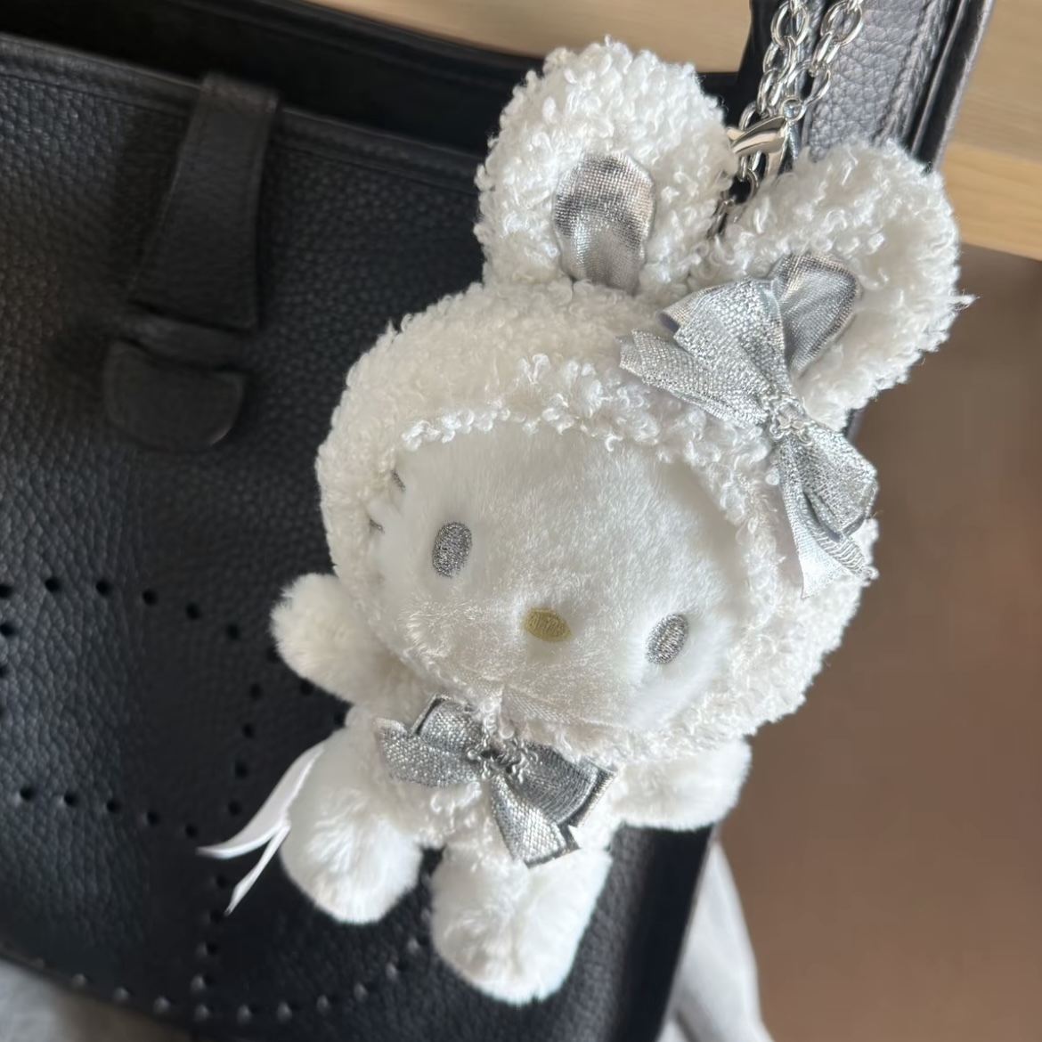 SANRIO 初雪KITTY 初雪小兔 絨毛吊飾 秋冬配件 毛絨絨 療癒小物