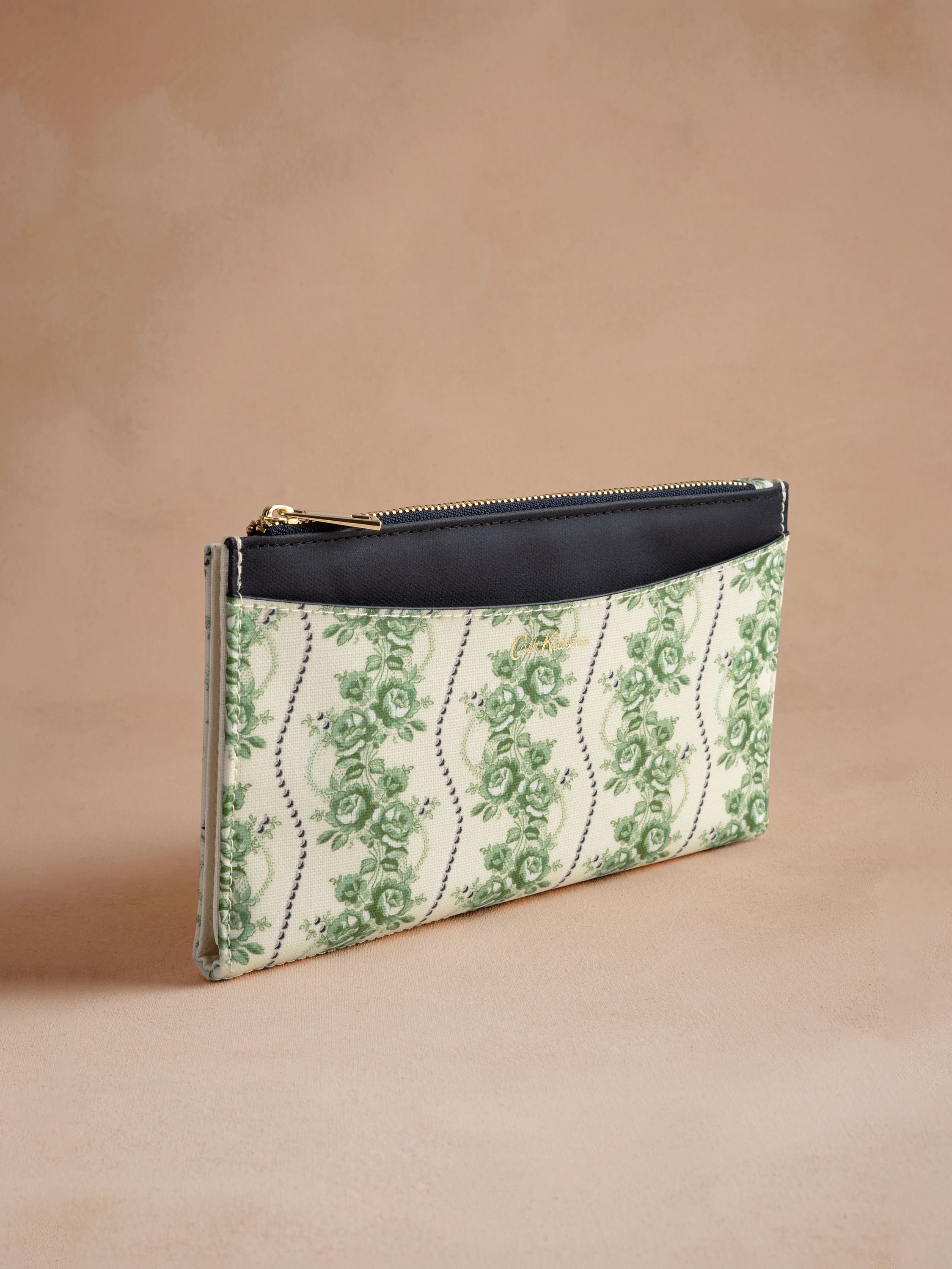 Rose Pearl 旅行皮夾