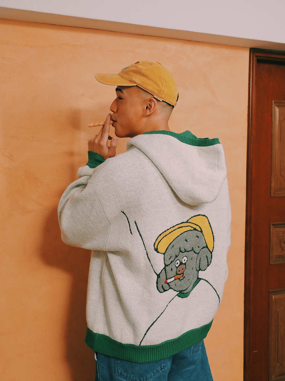 [Megumi Yamazaki] Dogs Know everything Smoking Dog Hoodie Top