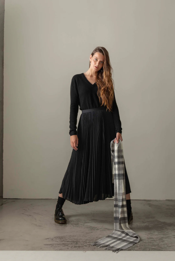 【直播】Kiltane LL110325 女裝100% Cashmere V領毛衣