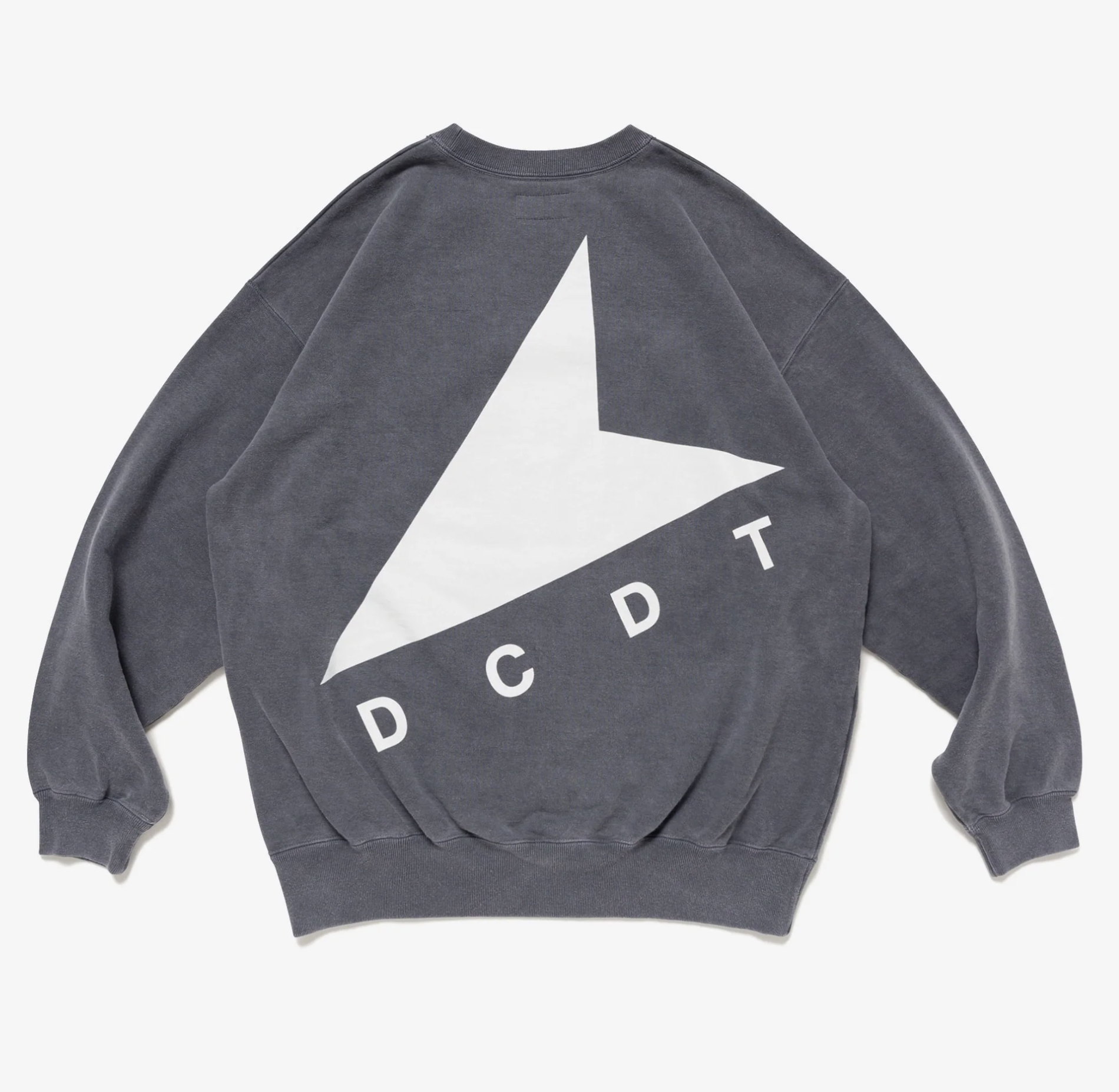 DESCENDANT FW25 CETUS CREW NECK PIGMENT DYE