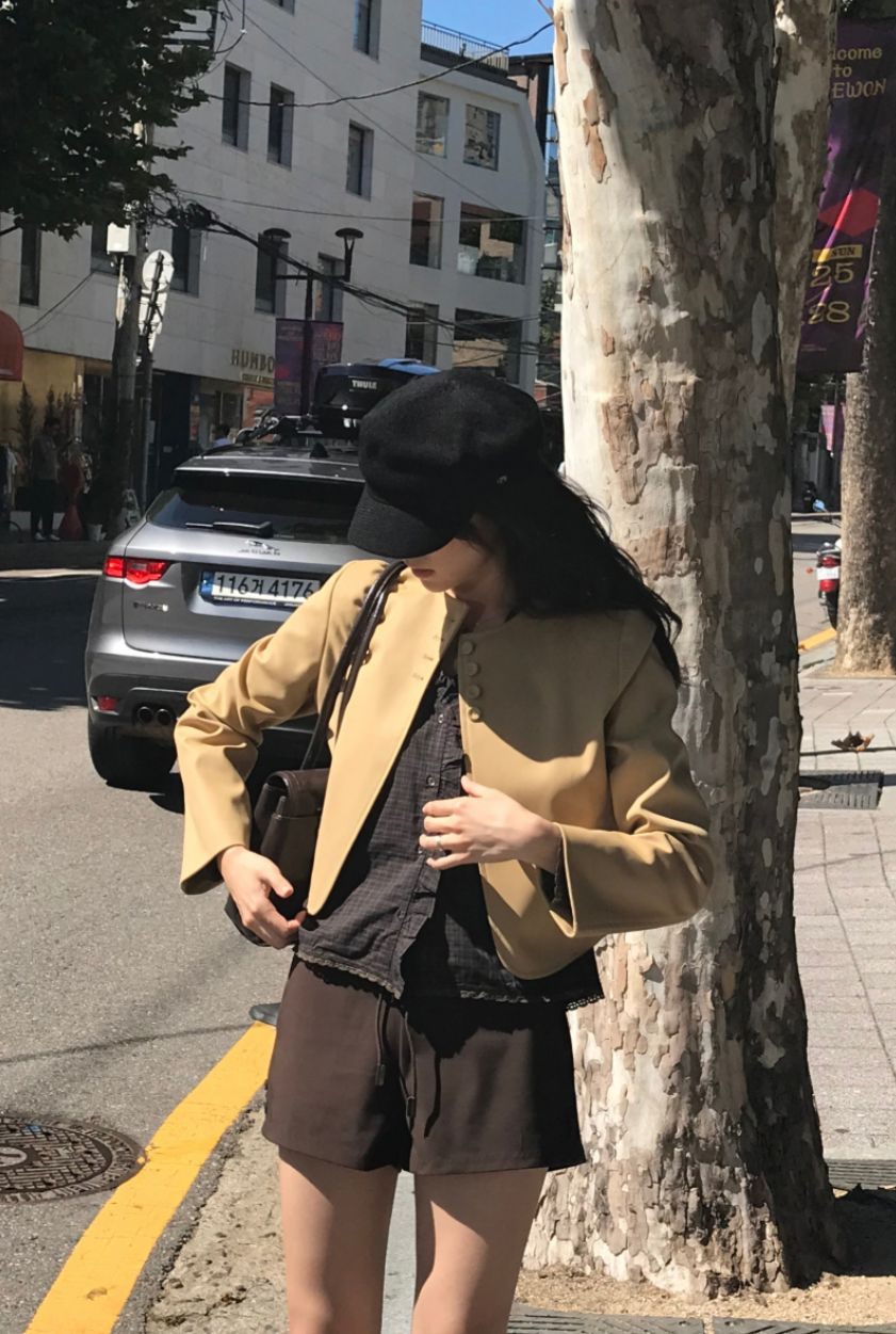 圓領直排鈕扣外套