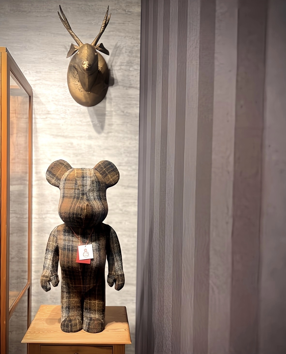 🎏預訂🎏Bearbrick 1000% HARRIS TWEEDHEBRIDES BROWN