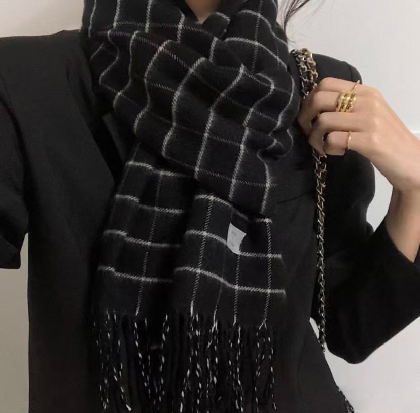 配色線條格紋毛呢流蘇圍巾 / 4色