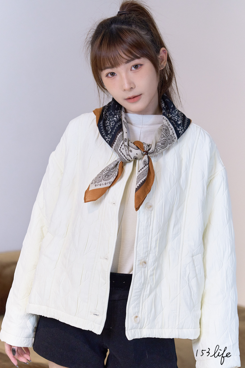 |現貨|質感菱格圍巾棉外套附造型領巾