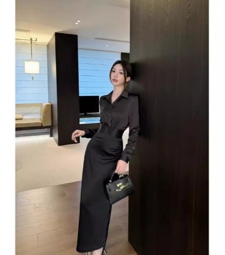 彈性收腰短版襯衫+高腰裙(2件組)(黑/白)(S~L)