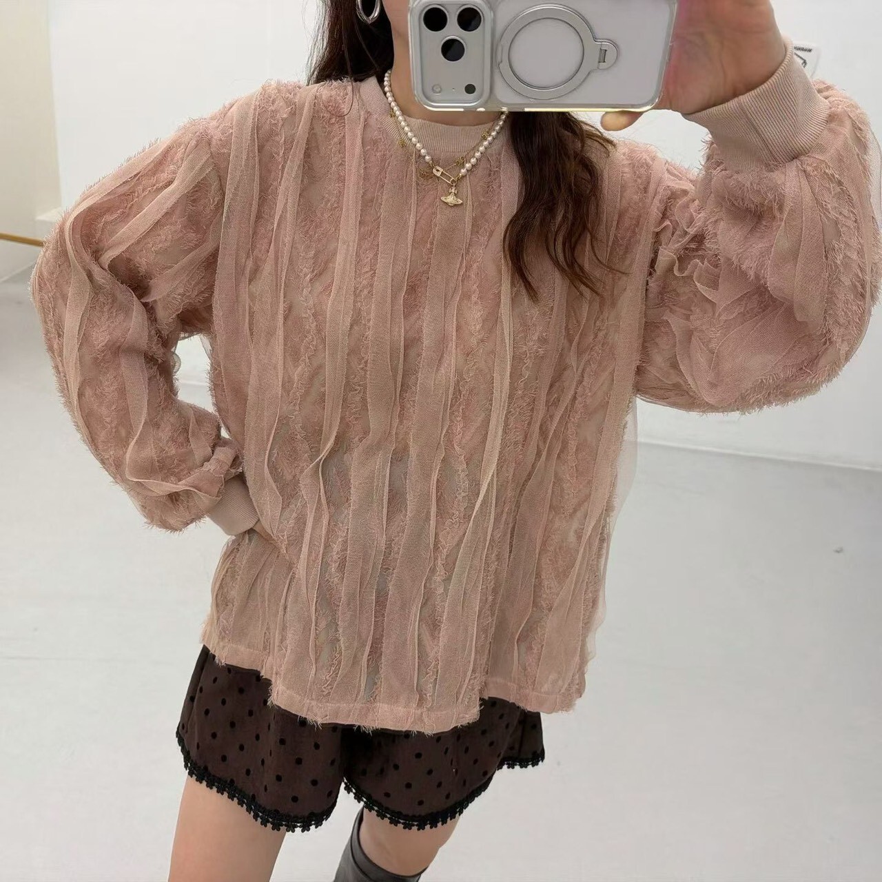 紗紗鬚蕾絲條上衣