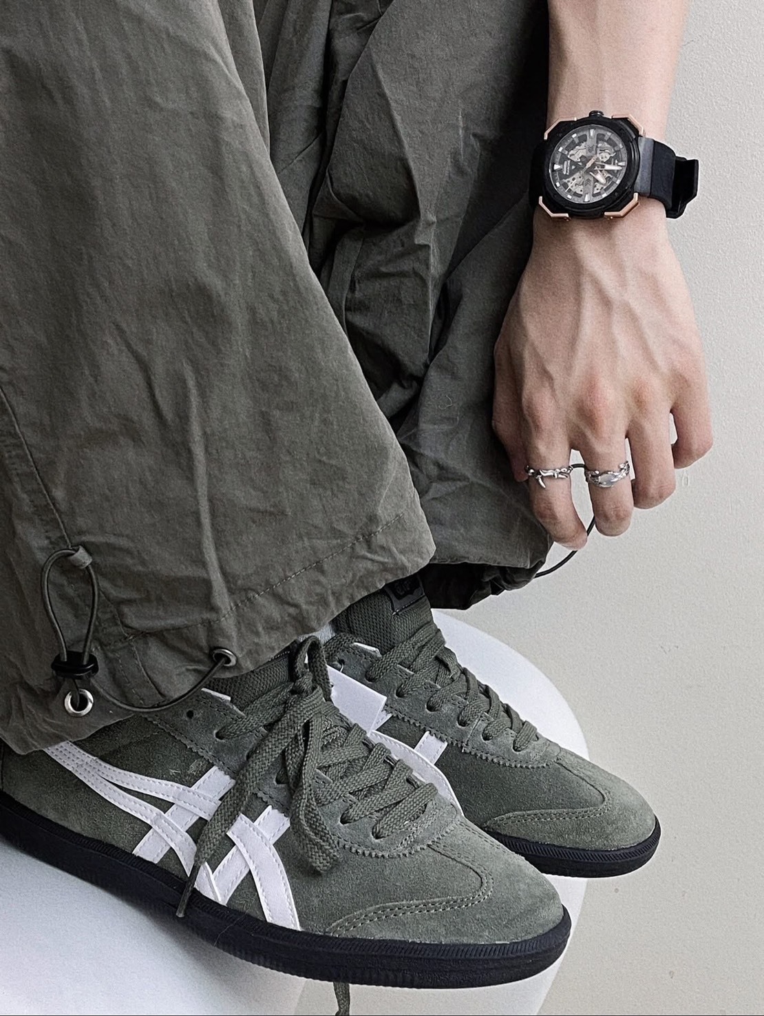 【預購】Onitsuka Tiger Tokuten 鬼塚虎 德訓鞋 墨綠色 軍綠 橄欖灰  女鞋 1183A907-300