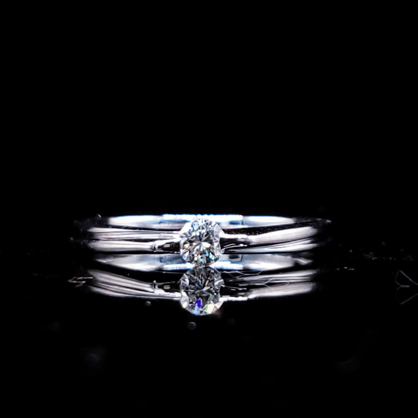 18K White Gold 0.15ct Diamond Ring