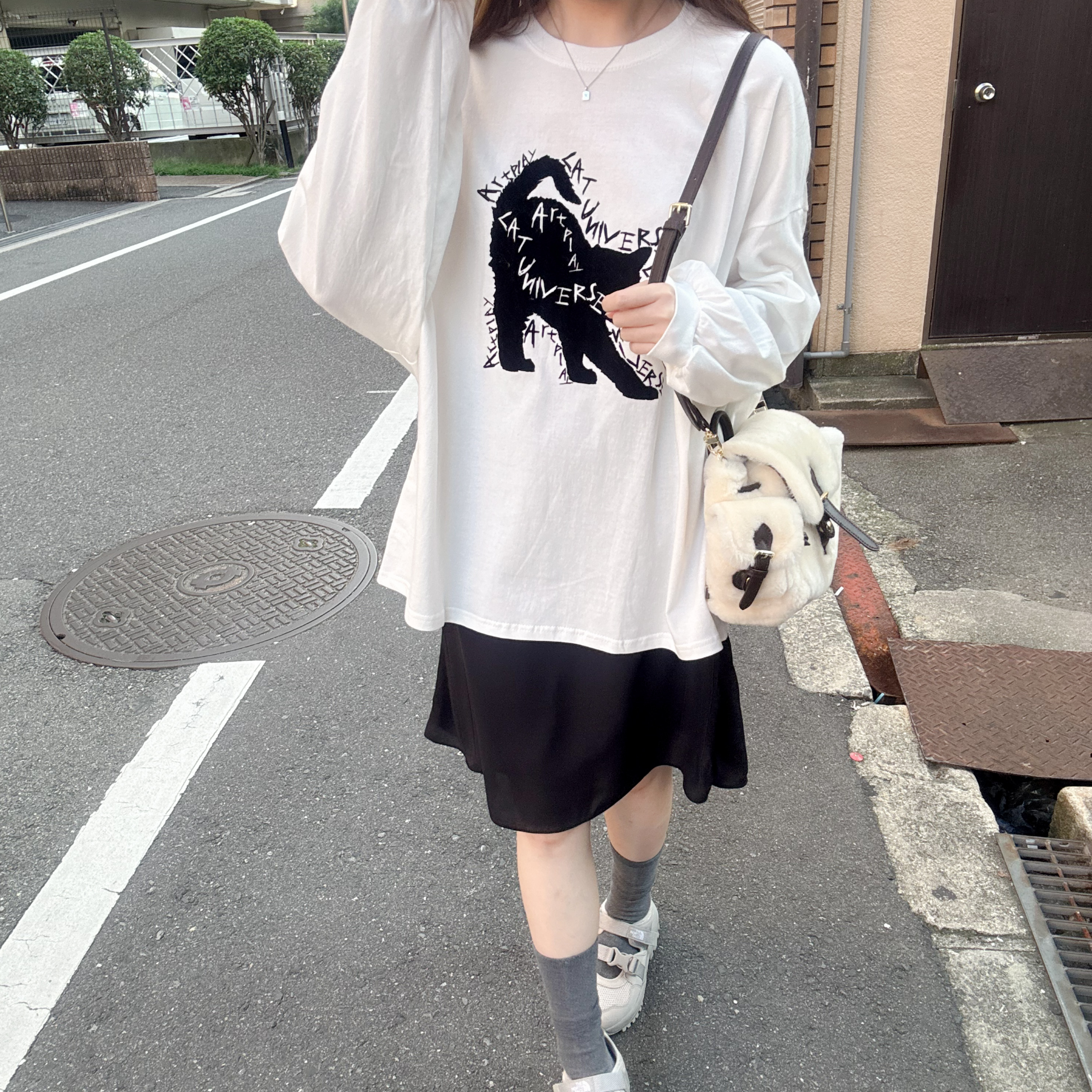 Cat universe黑貓tee
