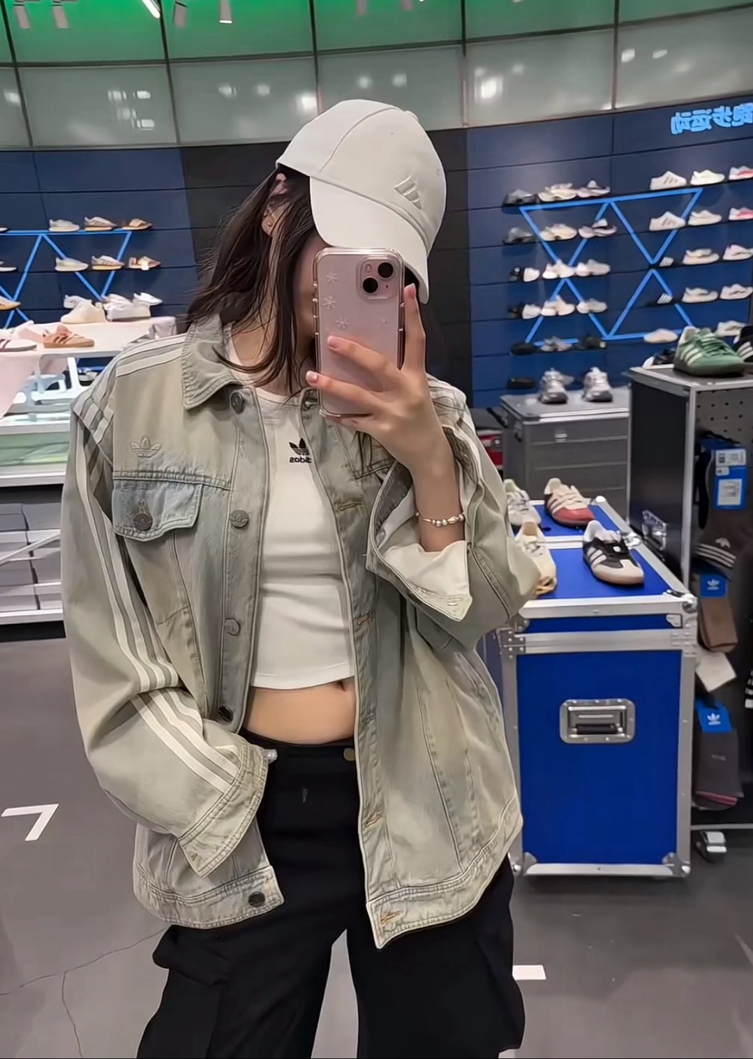 Adidas Originals Women's ADILENIUM Oversized Denim Jacket | Light Wash |