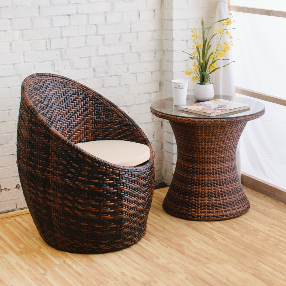 渡假風休閒藤編桌椅組(一桌一椅)