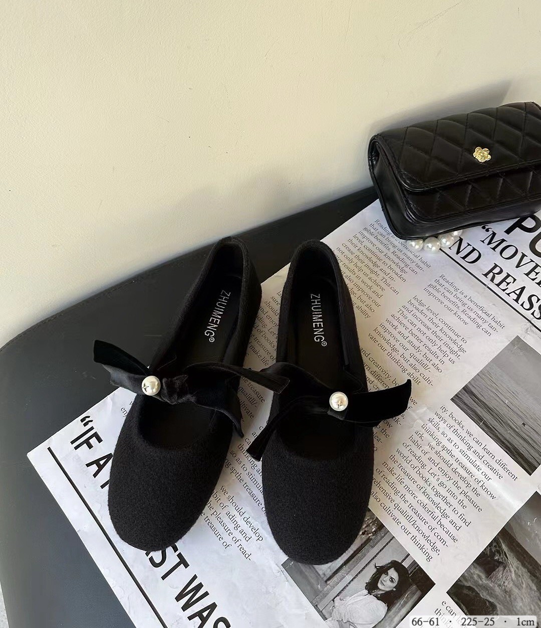 66-61 韓國珍珠蝴蝶結呢料平底鞋