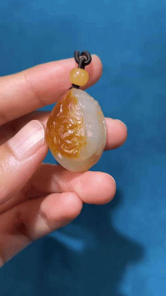 1024227 和田玉籽料一念