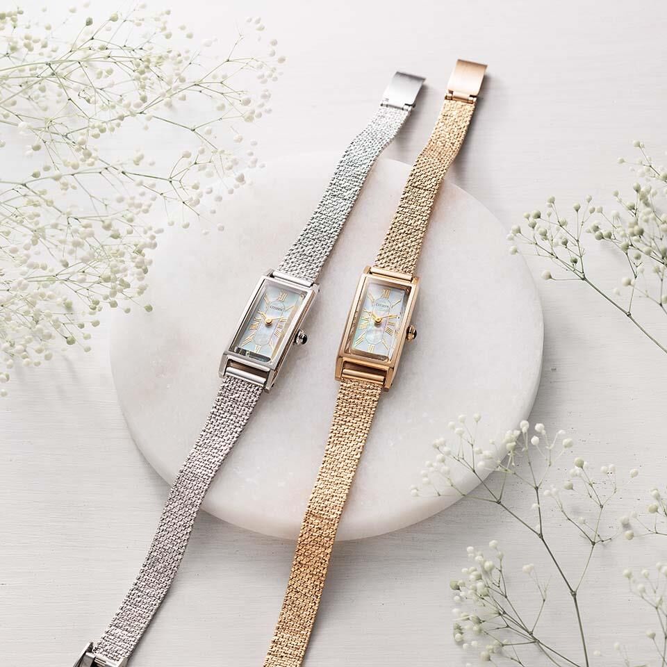 CITIZEN 星辰 Kii Eco-Drive Lady's Watch EG7043-33D Rose Gold Plating / EG7040-74D Stainless Steel (with Calf Leather Strap) 長方型 手鏈光動能 女裝腕錶 附有小牛皮錶帶以供替換 限量800隻