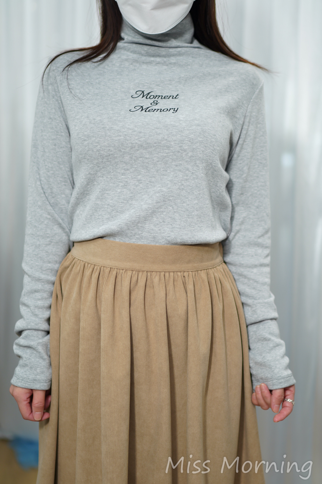 字母款薄薄絨底上衣(14899)