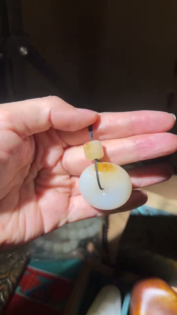 和田玉籽料平安扣,天然和田玉軟玉