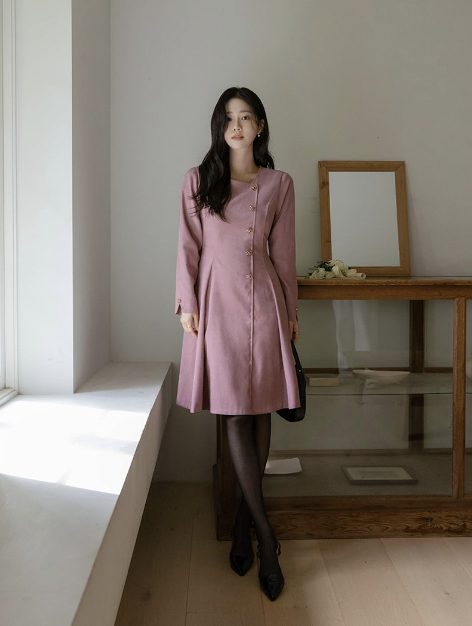 Uliana 斜排釦A字長洋 [ 2色 / S,M,L ]