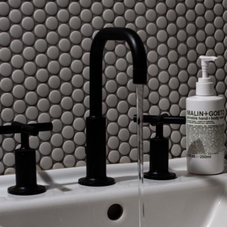 美國(MALIN+GOETZ) 麻草潔膚露