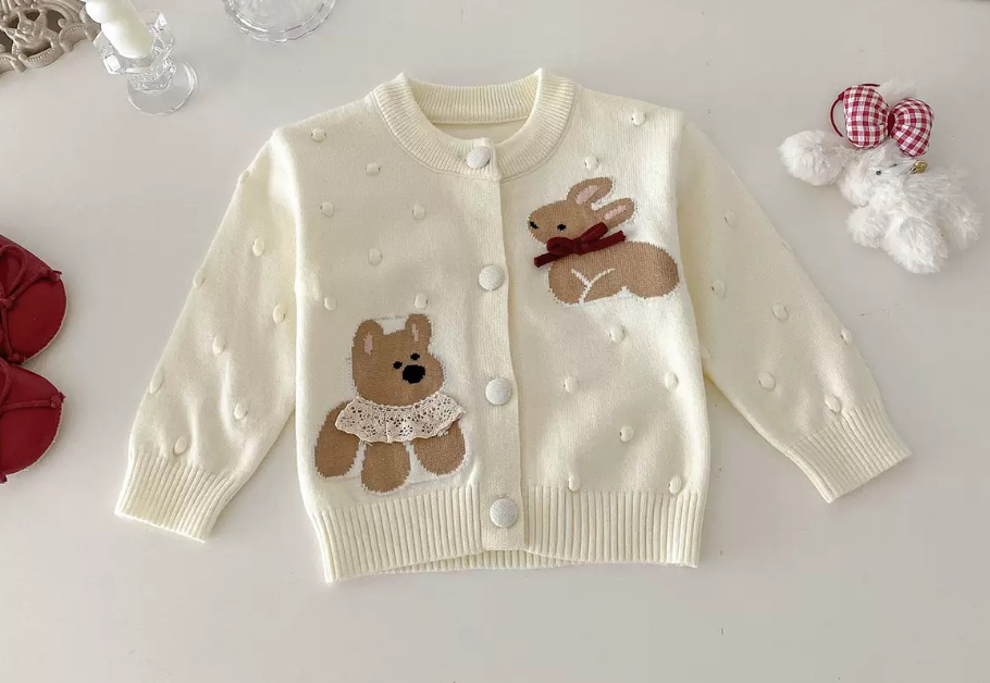 BYB10OW022BE 米色兔兔與熊軟萌針織外套