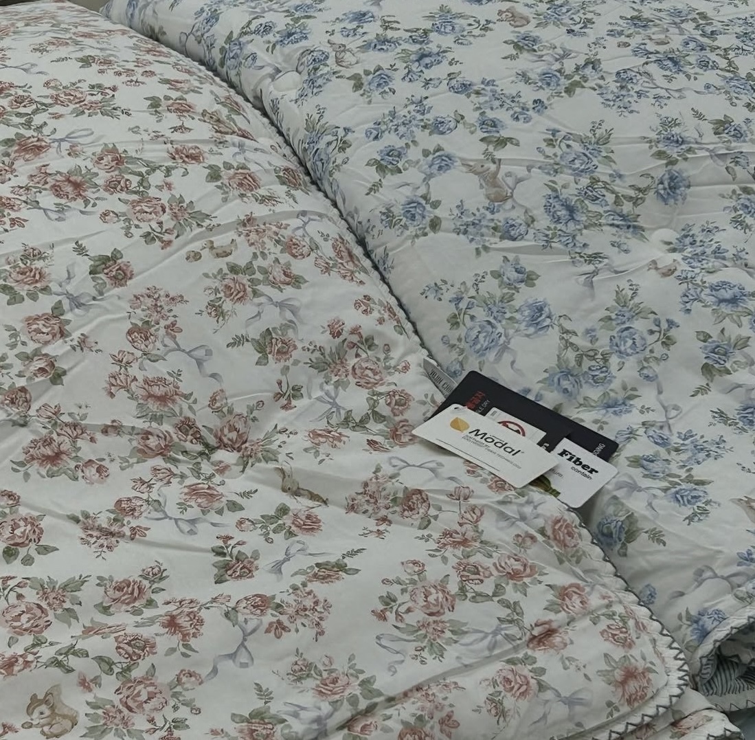 韓國 - 玫瑰花兔仔四季棉被